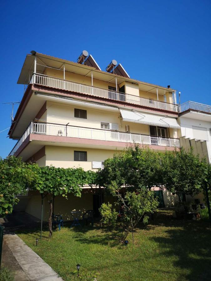 Evangelias House! Apartment สตาวรอส ภายนอก รูปภาพ